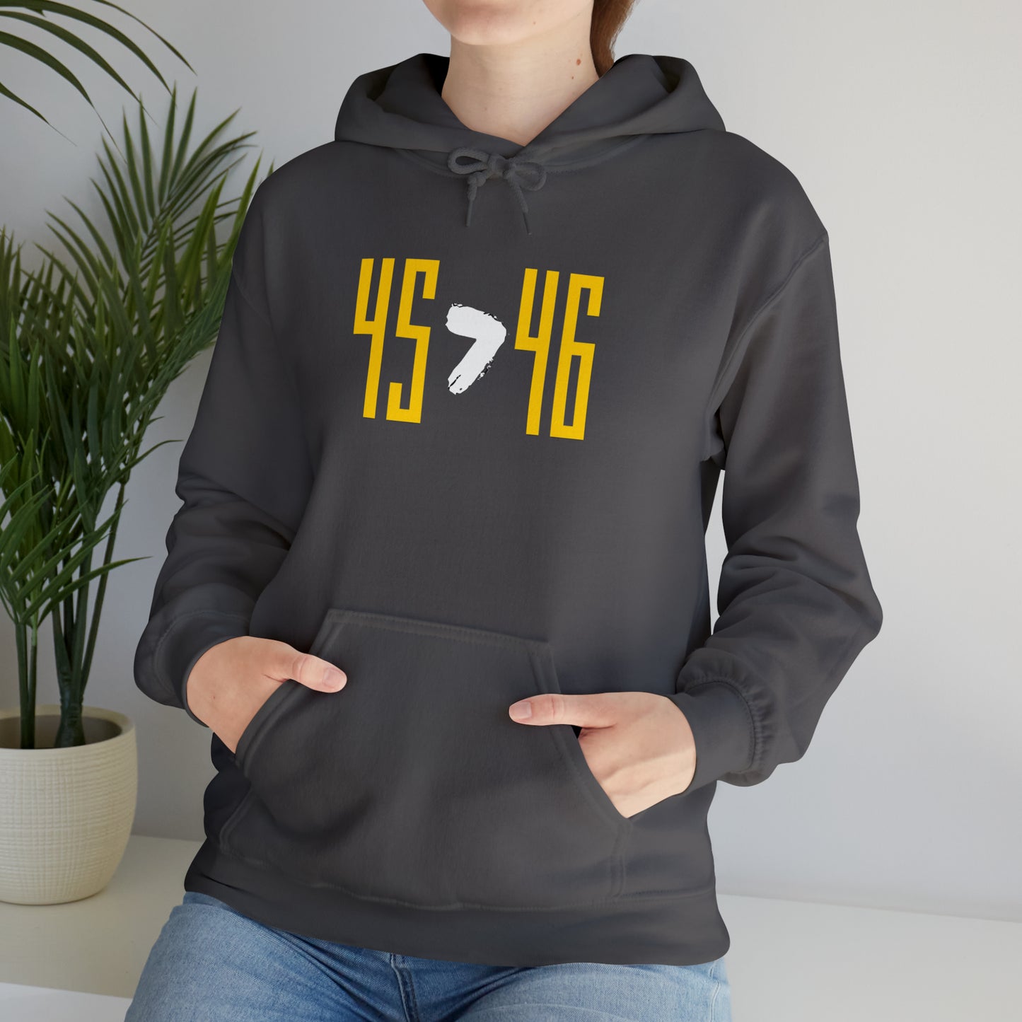 45 > 46 - Unisex Heavy Blend™ Hooded Sweatshirt