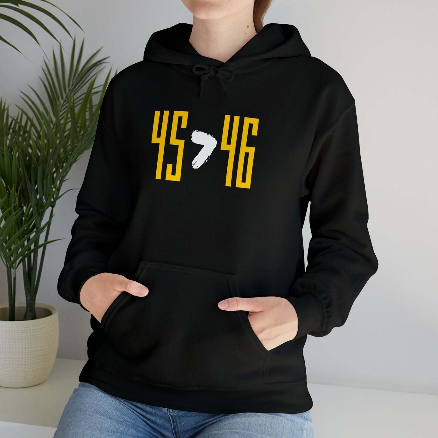 45 > 46 - Unisex Heavy Blend™ Hooded Sweatshirt